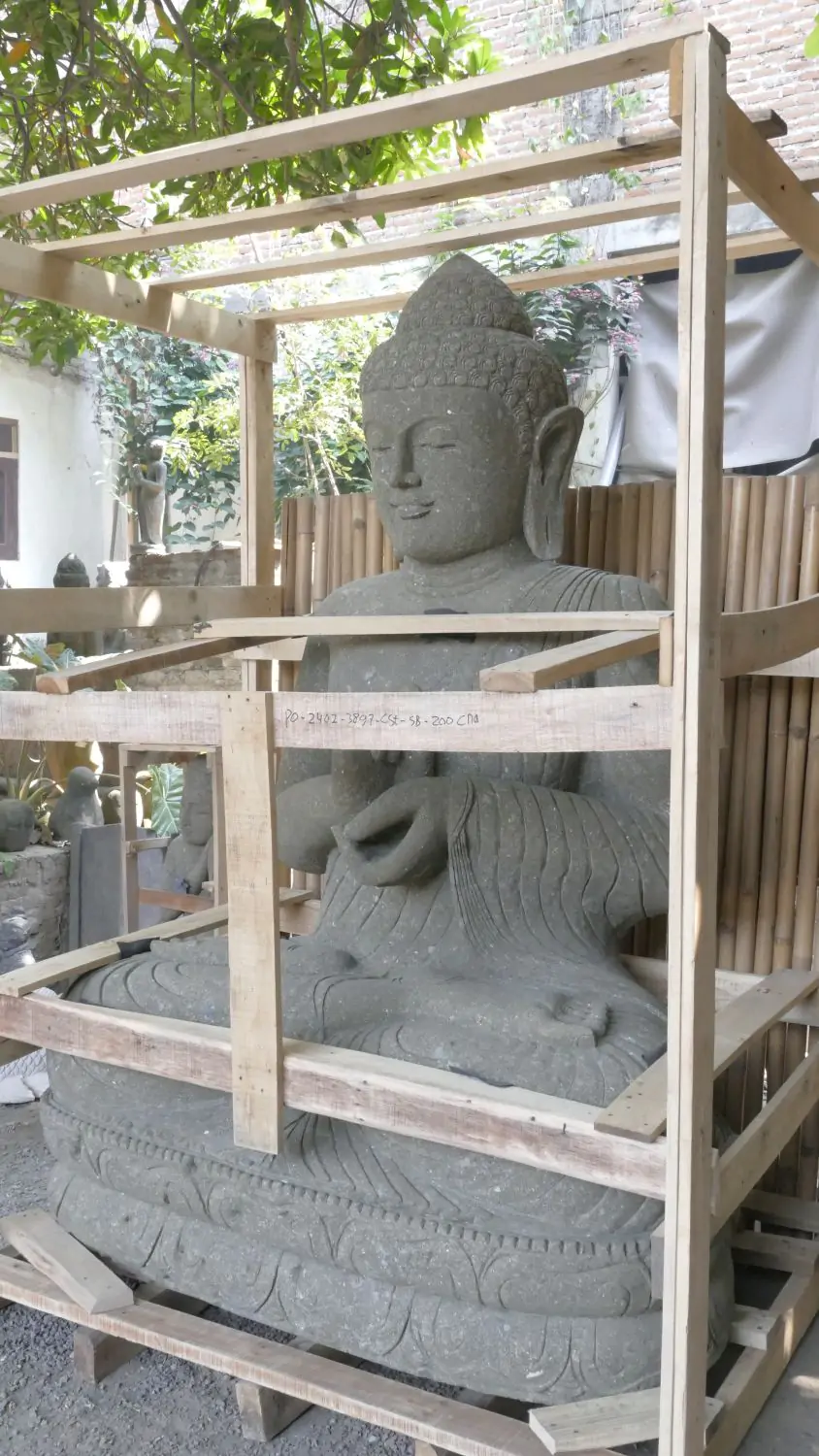  Product image 3 of the product “Seated Buddha, 209cm high, natural green ”